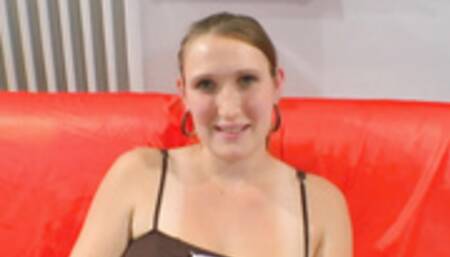 German whore julia gets cumshots and facials