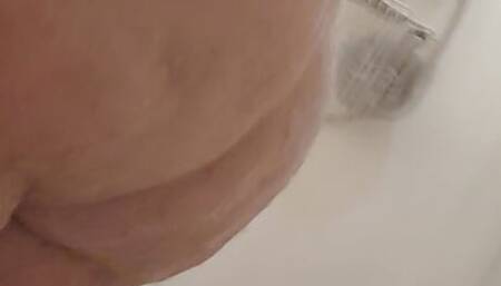 Me wet ass