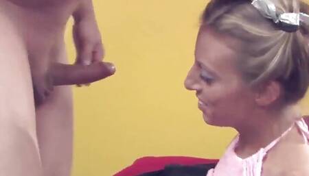 Finally she can fuck and Jenna James a whore with golden hair prepares to get penetrated in deep anal