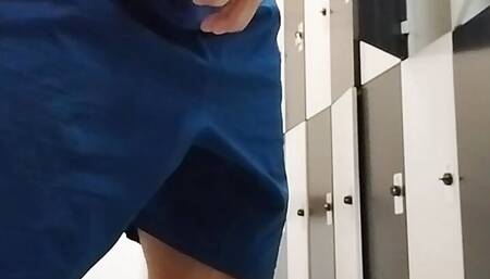 Cum in Gym