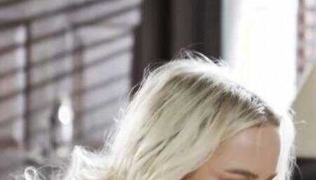 Hot Russian Babe Slimthick Vic Enjoys Cheating On Hubby With Lucky Fate