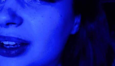 fucking my hot alien dildo watch me cum while i play with my dildo