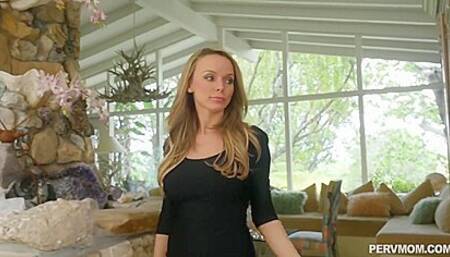 Jane Doux - When Father Is Away Stepmom Will Play P2