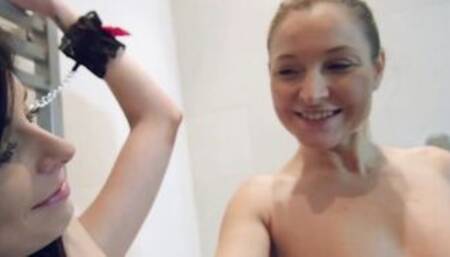 JOYMII - Dominatrix goddess Anally Fingers Her Gf And Smashes Her With A Gigantic Fake-Penis