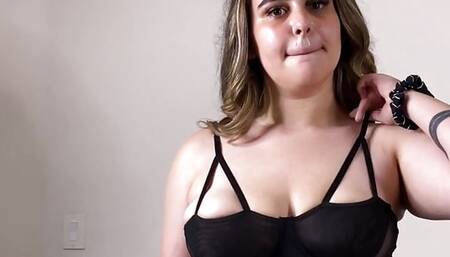 Rimming chubby GF gets pussynailing by BF after throating