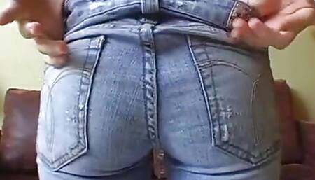 Julissa is a real amateur milf