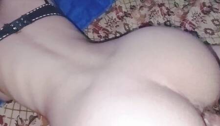 STEPSister ki Chudai akeli room me