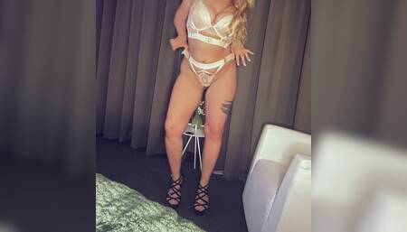 I want to sit on your face and make your cock soo hard you'd be begging to fuck me ????????\n????