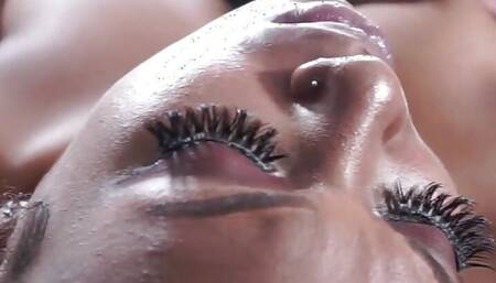 Blu Meree lost something in my room