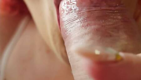 So BEAUTIFUL Blowjob! Pulsating ORAL CREAMPIE Close Up