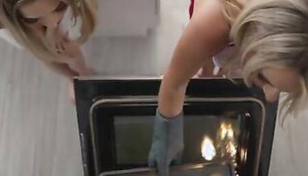 Stepmom Leaves Milk Out For Santa - S18:E9