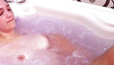 Ashley Tart and Megan Thompson have a vibing good time in the Jacuzzi!