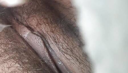 Hairy teen squirting a lot of water