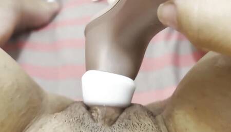 I masturbate in my room touching my big clitoris. - Sweet Arabic Real Amateur