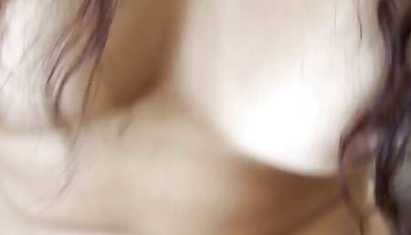 Jasmine gets fucked on her couch - Sweet Arabic charmouta mohajaba