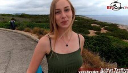 ANAL CREAMPIE AM STRAND - Junge Deutsche Amateur will Schwanz Im Arsch