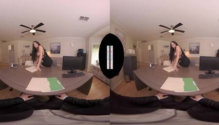 Sexy employee Gianna Grey