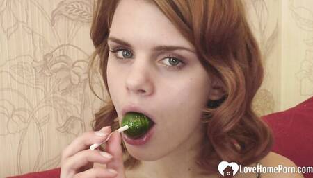 Lollypop's homemade clip