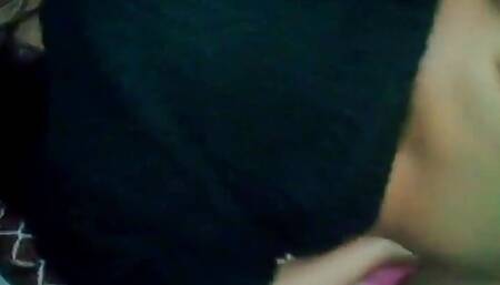 New Desi Hot Naughty Collage Girl Leaked MMS Sex video in Hindi Audio, Desi Collage students sex in Collage (Washroom)