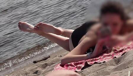 DICK FLASH ON BEACH