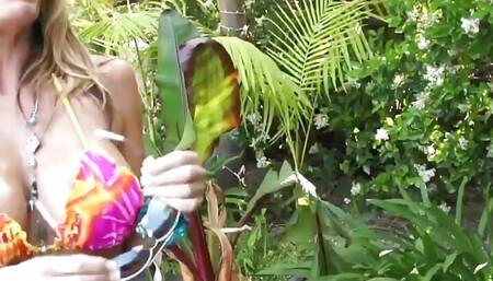 Cougar Kristal Summers a fetish loving slut with big velvety boobs loves getting banged by horny cock