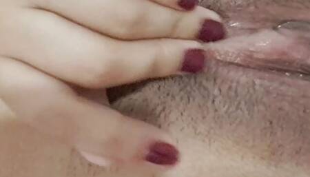 Come to me to enjoy my delicious little body
