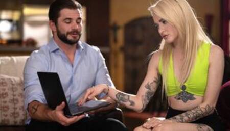 Dating site got teen Lola Fae in trouble