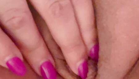 Horny bimbo slut fingers her clit to edge an orgasm