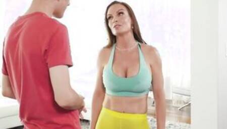 Massaging The MILF Video With Diamond Foxxx, Jordi El Nino Polla - Brazzers Official