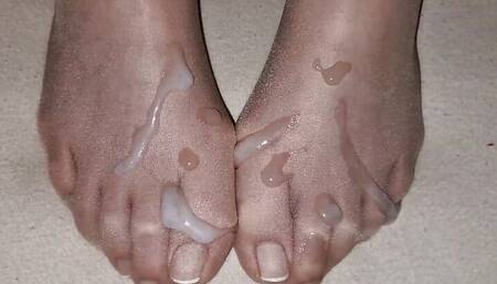Cum on perfect france toenails brown nylon feet