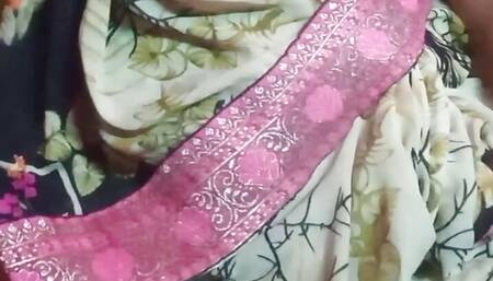 Village ladke ne college ki sexy ladki ko chodkar pussy faad di