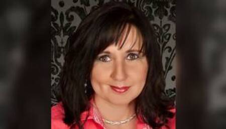 My mom gets a facial cumshot