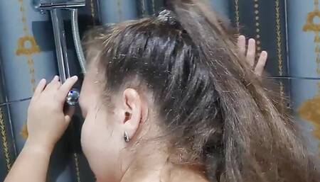 Caught his wife in the shower, couldn't resist and fucked her