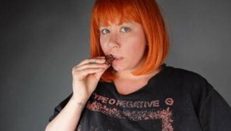 Stepsis Allergic Reaction makes her RAPIDLY GROW! MP4 1080