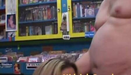 Riley Brooks with small tits blowjob the fatmen