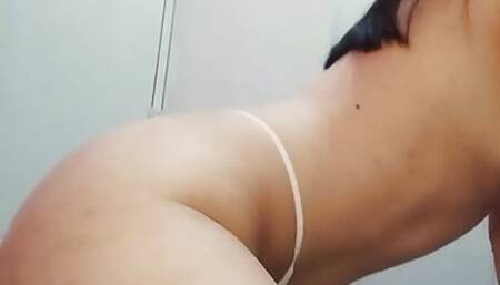 Dance and hot pussy for you