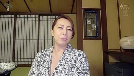 [juq-120] Celebrating The 20th Anniversary Of Her Debut! Two Days And One Night Of Intense Sex On A Hot Springs Trip! Bare Faces! Erotic! Private Sex With A Pimped-out Nakadashi! Maki Tomoda Scene 2 P2