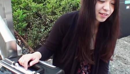 JAPANESE TEEN MASTUTRBATES WITH VIBRATOR BEFORE FUCK