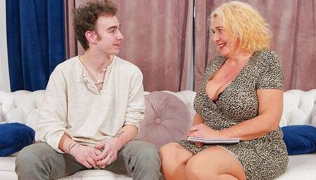 Busty BBW mature Camilla Catch is fucking with a young man