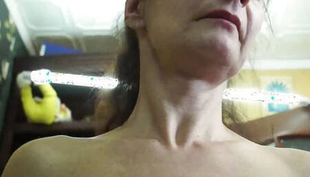 Cowgirl pose and cumming prick of mature oldtimer couople