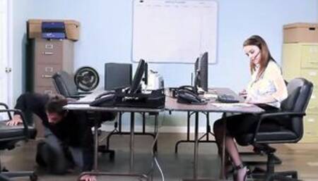 Call Center Coochie Movie With Damon Dice, Dillion Harper - Brazzers Official