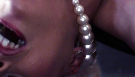 LESBO GIRLS LICK EACH OTHERS PUSSIES THEN FINGER FUCK