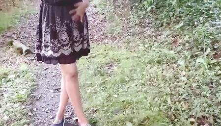 Petite teen public squirt and fuck