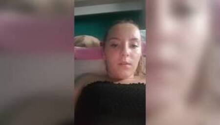 Spanish teen shows us her ass in a white thong and then masturbates on Periscope webc