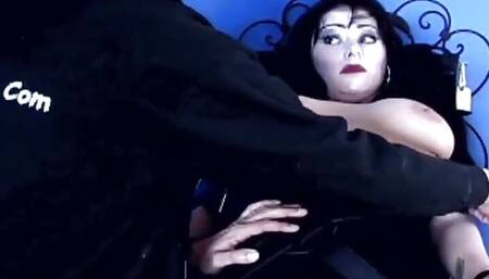 Big tits goth chick is a vampire waiting to get fucked