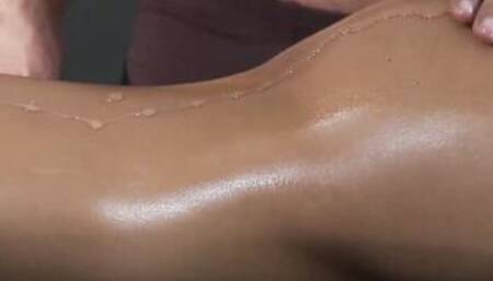 Masaje de Buenas Vibras Film With Asa Akira, Keiran Lee - Brazzers Official