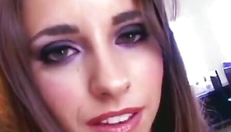 Teen dream Lindsey Meadows likes to talk dirty while tweaking her nipples