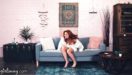 Glorious Olive and Lacy's pussy licking clip