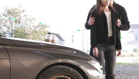 Fragile Beauty Makes Love with BF After Morning Promenade