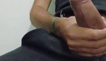 Masturbating my dick but no cumming